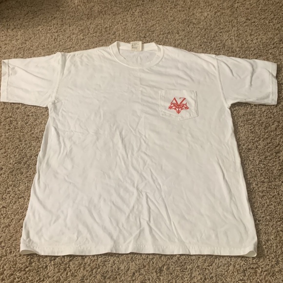 Delta zeta tshirt - Picture 3 of 4